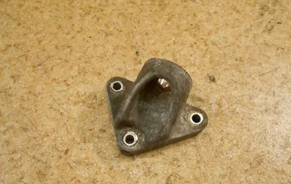 Maserati Quattroporte Gearbox mounting bracket 3321203
