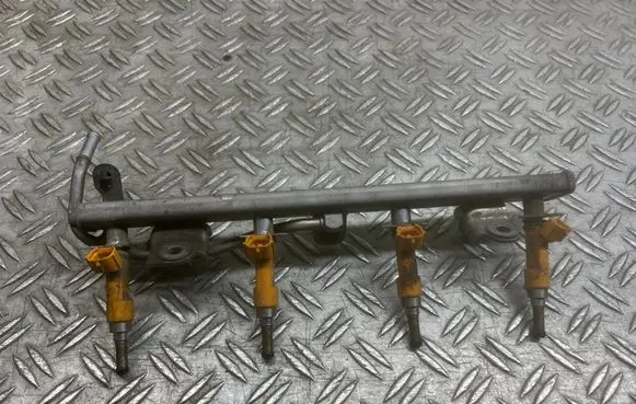 Suzuki Vitara (LY) Fuel injectors set 