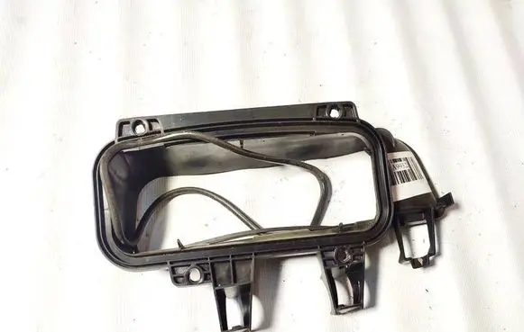 Mercedes-Benz CLS C219 Air filter box 2118300144