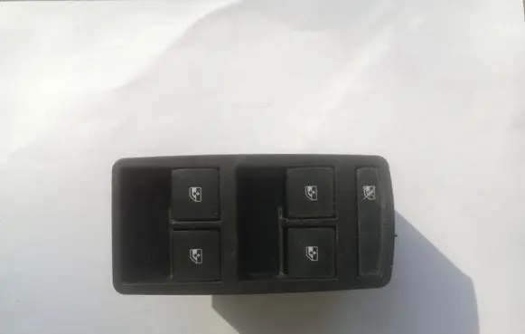 Opel Insignia A Electric window control switch 13301745 211584