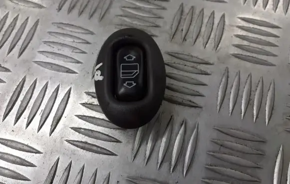 Mercedes-Benz A W168 Quarter vent window switch 2108208210