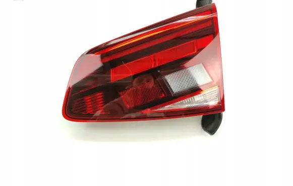 Volkswagen PASSAT B8 Rear/tail lights 3G5945094D