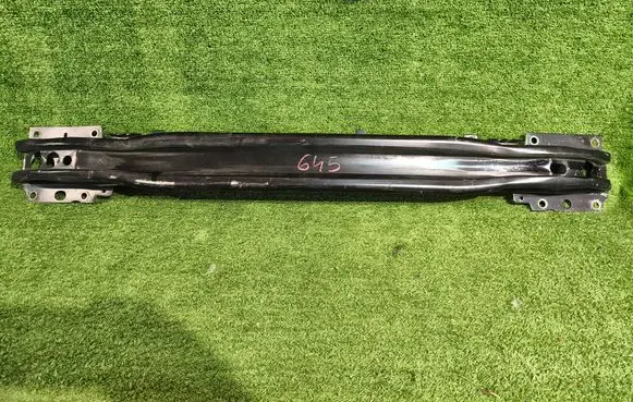 Volvo XC60 Front bumper cross member 31297692