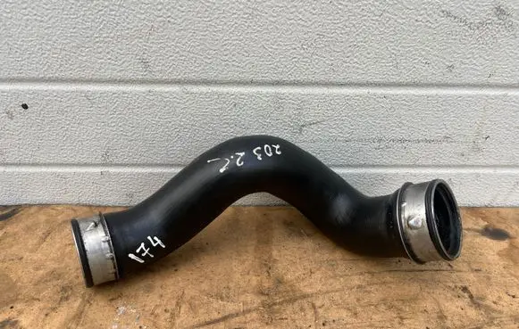 Mercedes-Benz C W203 Intercooler hose/pipe A2035281582
