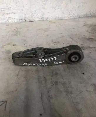 Volvo XC40 Gearbox mount 3888521041