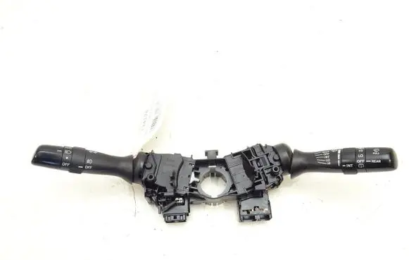 Wiper turn signal indicator stalk/switch