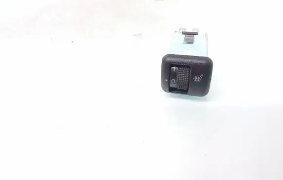 Opel Zafira A Seat heating switch 24438250