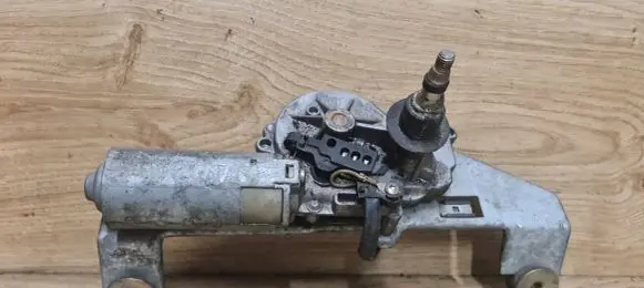 Volvo S40, V40 Rear window wiper motor 0390201529