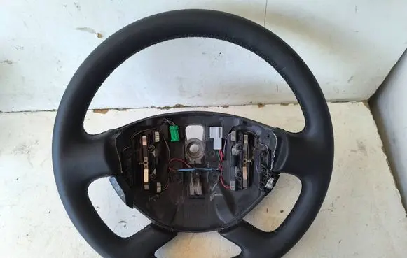 Renault Trafic II (X83) Steering wheel 8200407254 8200968347 8200043066