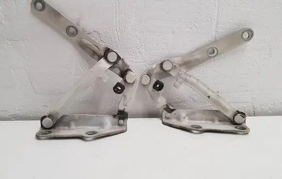 Volkswagen Transporter - Caravelle T5 Engine bonnet/hood hinges 7H0823301D 7H0823302D