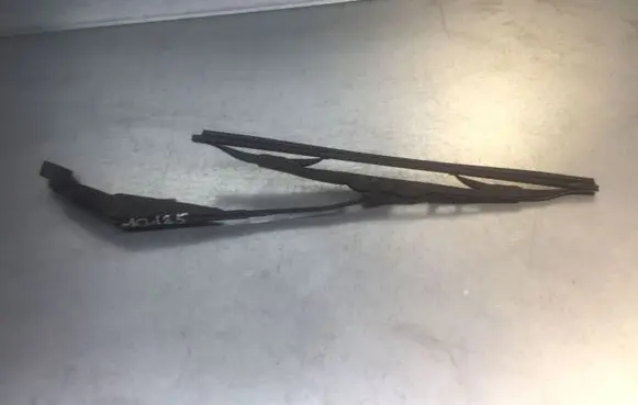 Honda CR-V Rear wiper blade S90ARR