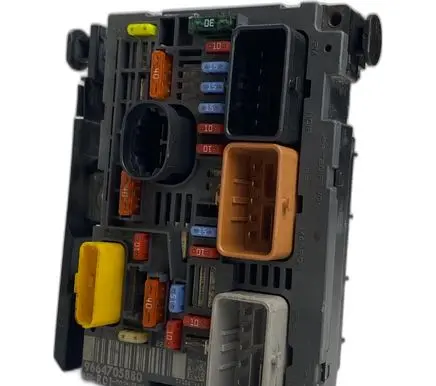 Citroen C4 I Picasso Fuse box set 9664705880 R01