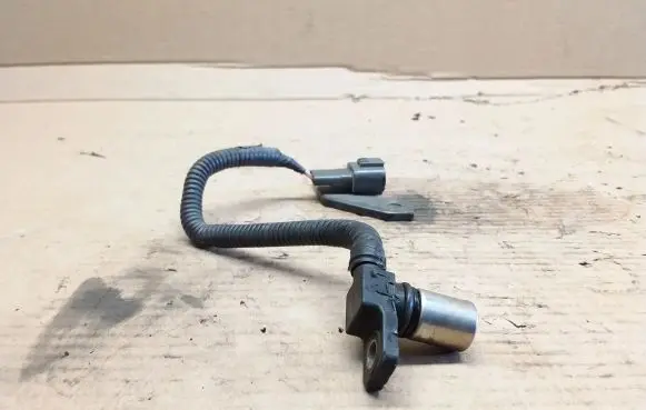 Suzuki Grand Vitara I Crankshaft position sensor