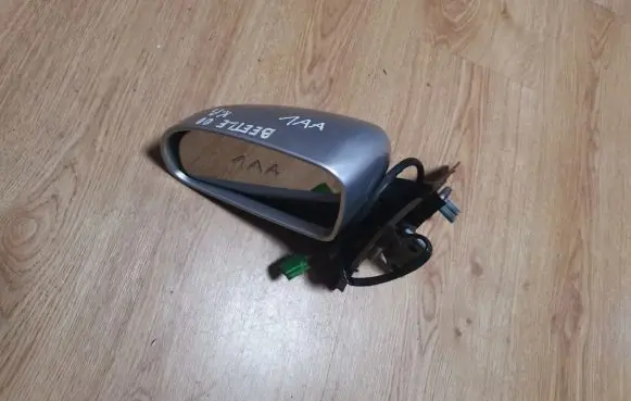 Volkswagen New Beetle Front door electric wing mirror 010545