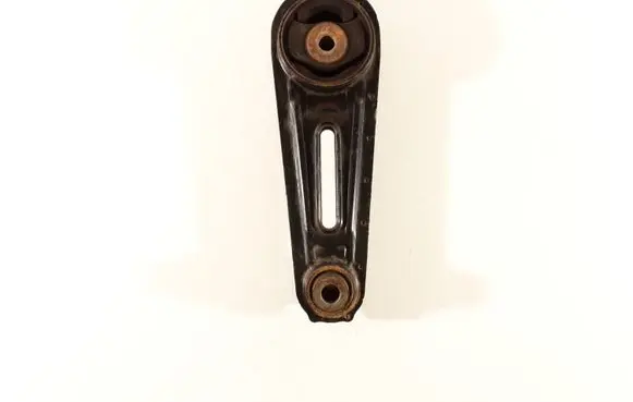 Nissan Qashqai Engine mount bracket AV95113