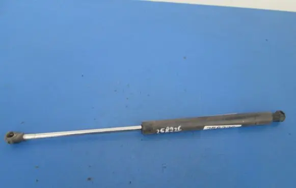 Renault Clio II Shock absorber/damper mounting bracket 