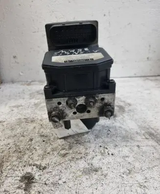 Toyota Avensis T250 ABS Pump 445005032