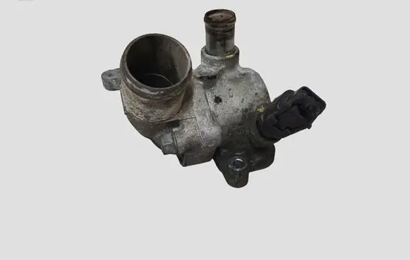 Hyundai Tucson LM Thermostat/thermostat housing