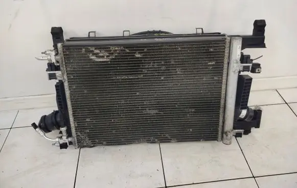 Opel Astra J Radiator set 
