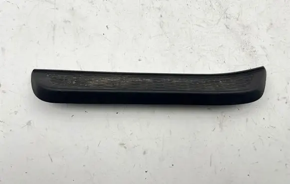 Jeep Grand Cherokee WL Rear sill trim cover P7BH53TX7AD