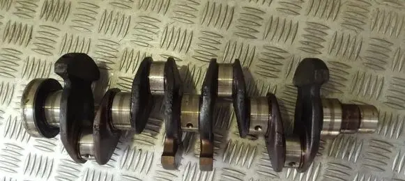 Renault Clio II Crankshaft 