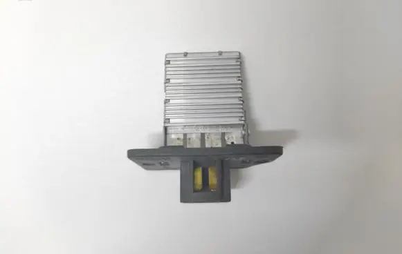 Hyundai H-1, Starex, Satellite Heater blower motor/fan resistor