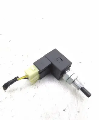 Clutch pedal sensor