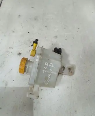 Brake fluid reservoir