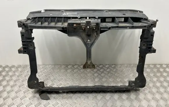 Volkswagen Tiguan Top upper radiator support slam panel 5N0805894