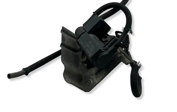 Toyota Avensis T250 Vacuum valve 07T316 258190R011 70051308
