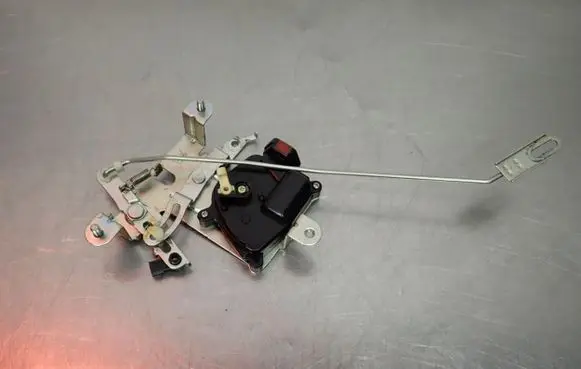 Hyundai Tucson JM Tailgate boot lock/latch motor 