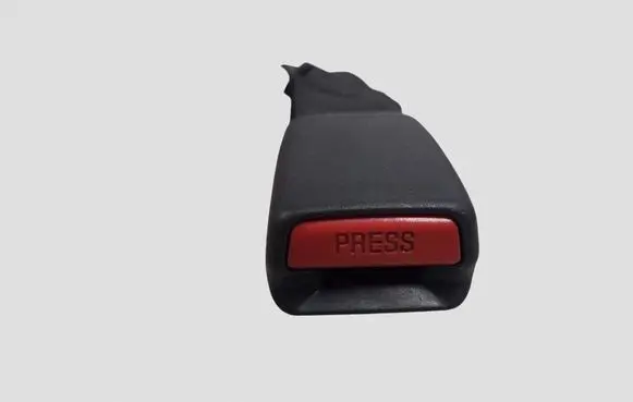 Toyota Corolla Verso E121 Middle seatbelt buckle (rear)