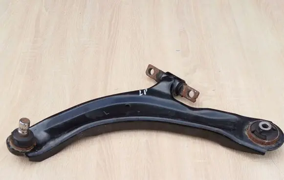 Nissan Qashqai Front lower control arm/wishbone WAHSQAS2