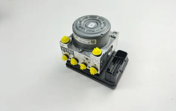 BMW 3 F30 F35 F31 ABS Pump 6858953 100220003194 6861376