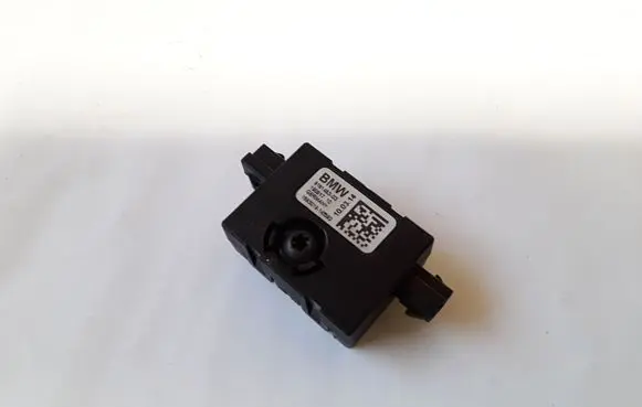 BMW 1 F20 F21 Aerial antenna amplifier 918145303 19081710