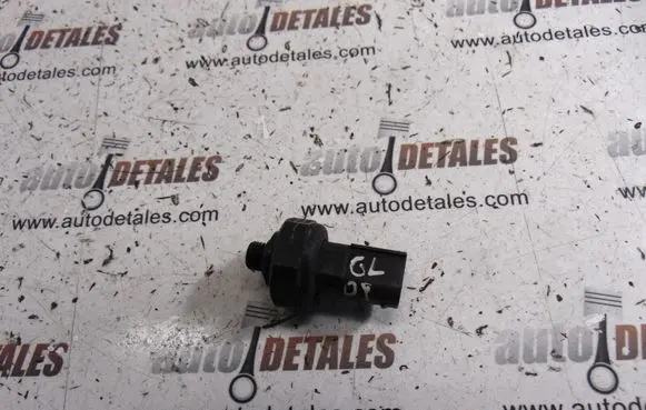 Mercedes-Benz GL X164 Air conditioning (A/C) pressure sensor A0045429018