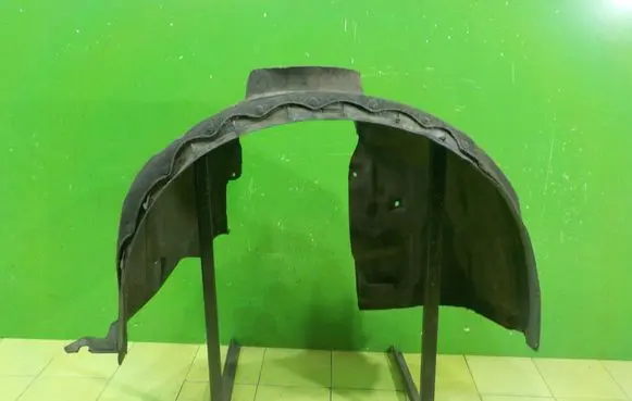 Volvo V60 Front arch PRZOD PRAWE