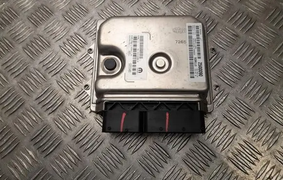 Jeep Compass Engine control unit/module P68331116AE