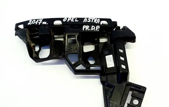 Opel Astra K Front bumper mounting bracket 39020433 39020437