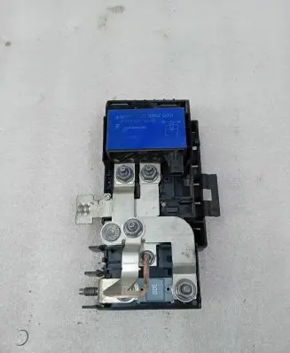 Mercedes-Benz B W246 W242 Fuse box set A2465400950