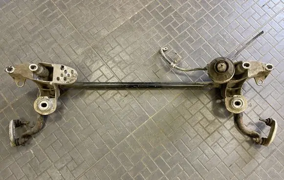 Volkswagen PASSAT B5 Front anti-roll bar/sway bar