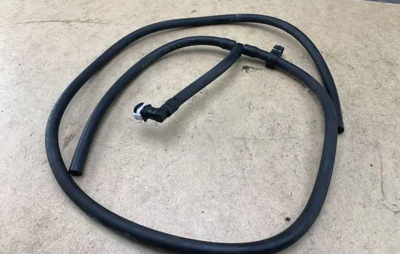 BMW 3 E90 E91 Headlight washer hose/pipe 61677117844 7117844