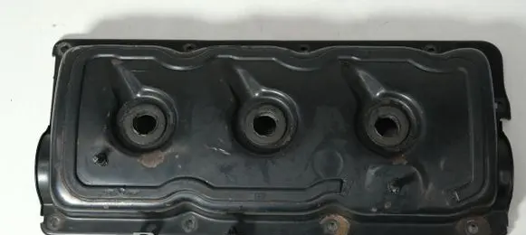 Audi A6 S6 C5 4B Rocker cam cover 059103469K 059103470H