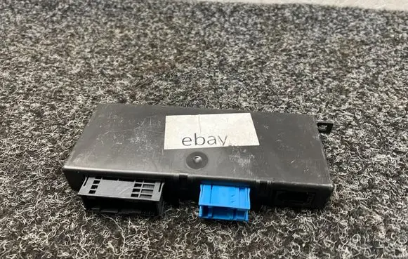BMW X3 F25 Gateway control module 9282285 61359282285