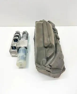Mercedes-Benz SL R231 Convertible roof hydraulic pump A2318050124 A2318000130