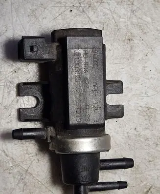 Volkswagen II LT Turbo solenoid valve 1H0906627