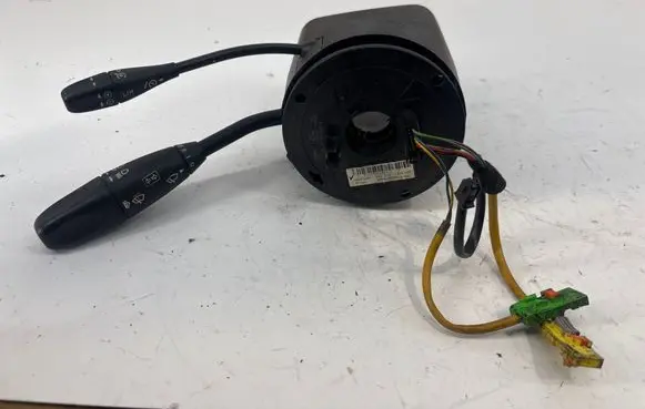 Mercedes-Benz CLK A209 C209 Wiper turn signal indicator stalk/switch A1694640518 281546