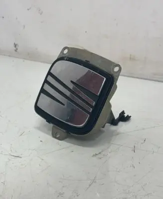Seat Cordoba (6L) Tailgate/trunk/boot exterior handle 6L6827573B