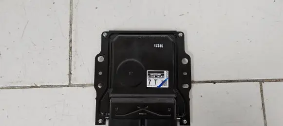 Nissan Leaf I (ZE0) Engine control unit/module 237403NL6B MB1127008303