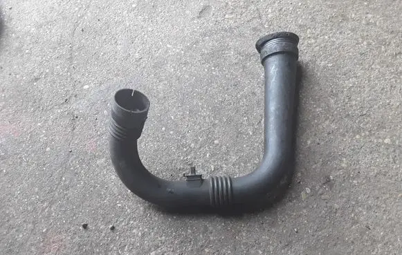 Renault Espace III Intercooler hose/pipe 7700109470